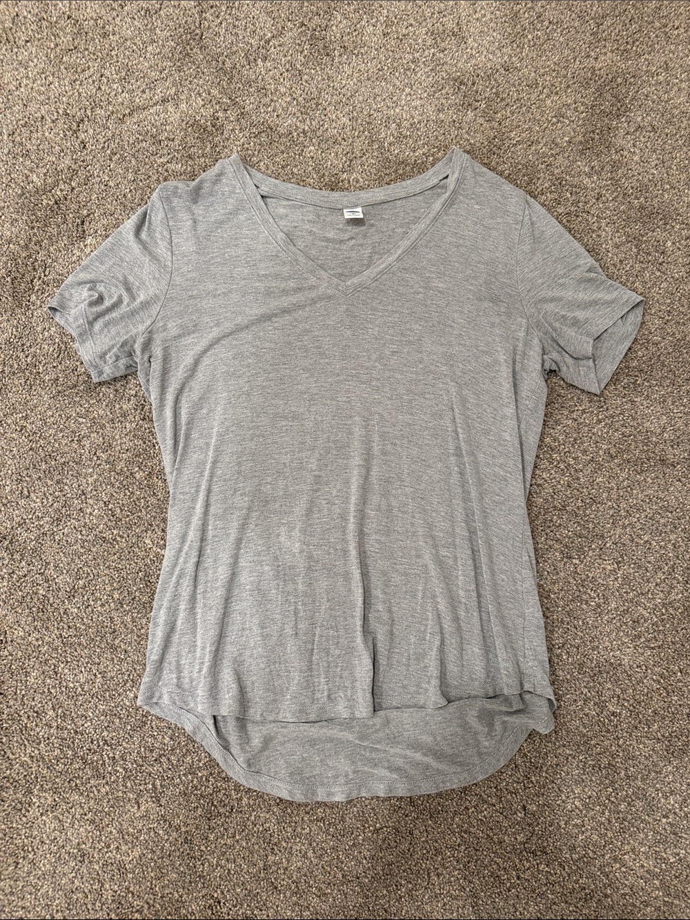 Old Navy Women's Light Gray V-Neck Short Sleeve Top